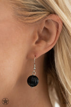 Load image into Gallery viewer, Break A Leg! - Paparazzi Blockbuster Necklace