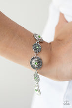 Load image into Gallery viewer, Secret Garden Glamour - Green