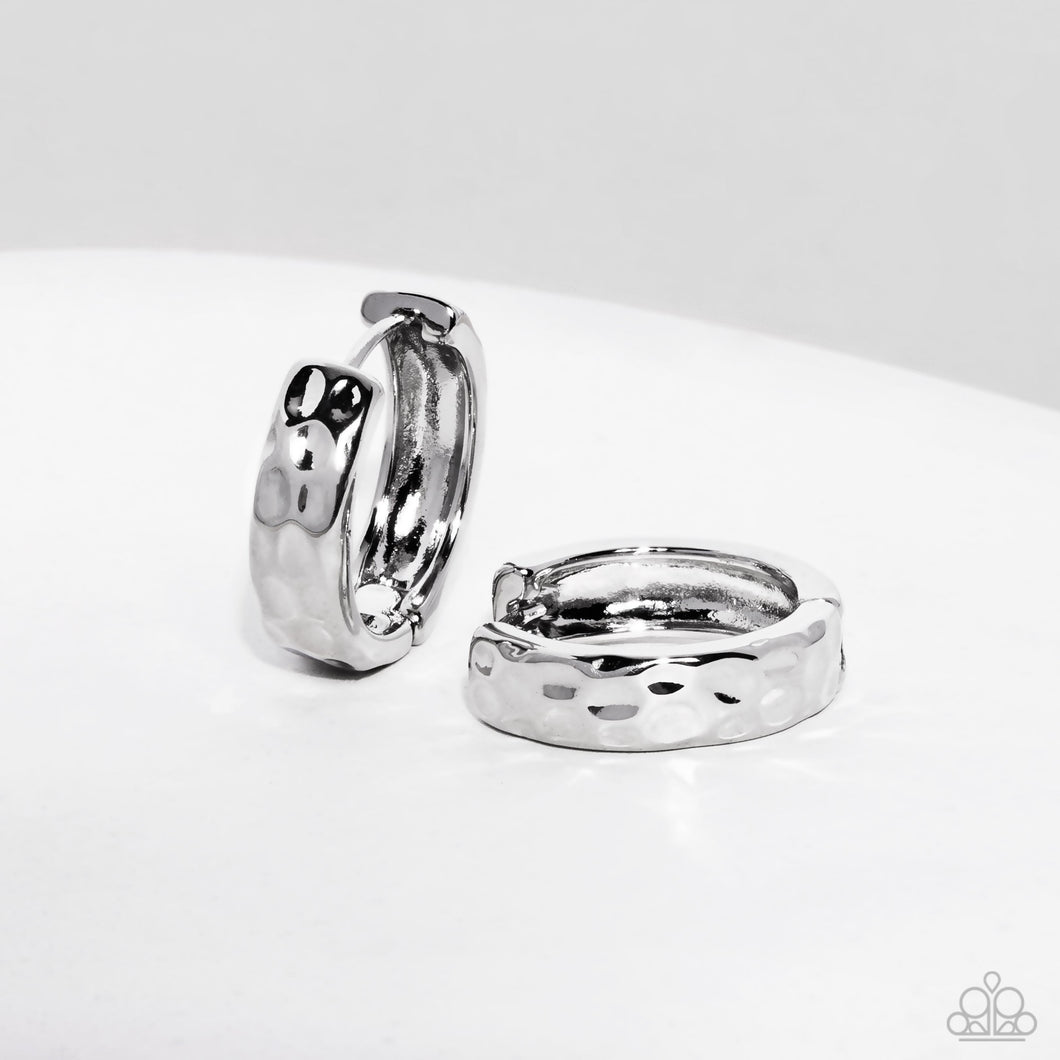 Hammered Hyperaware - Silver