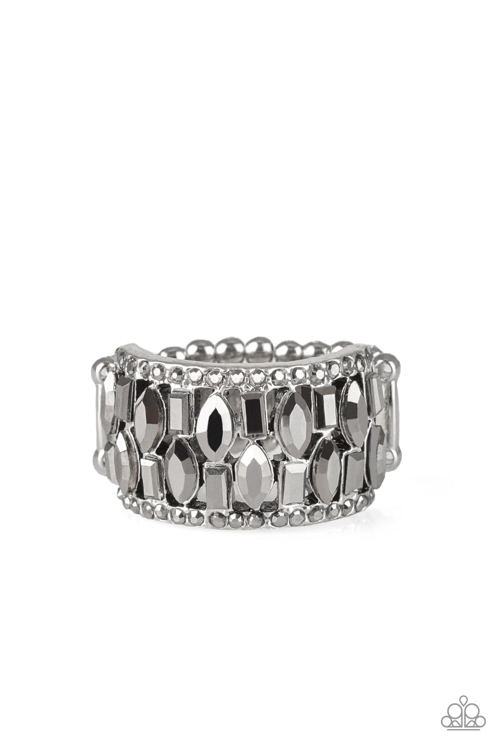 Featuring round, emerald, and marquise style cuts, glittery hematite rhinestones stack across the finger for a glamorous shimmer. Features a stretchy band for a flexible fit.