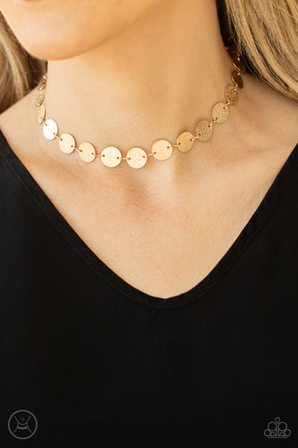 Paparazzi - Reflection Detection - Gold - Hammered in shimmery detail, a shiny collection of dainty gold discs delicately link into a blinding display around the neck.