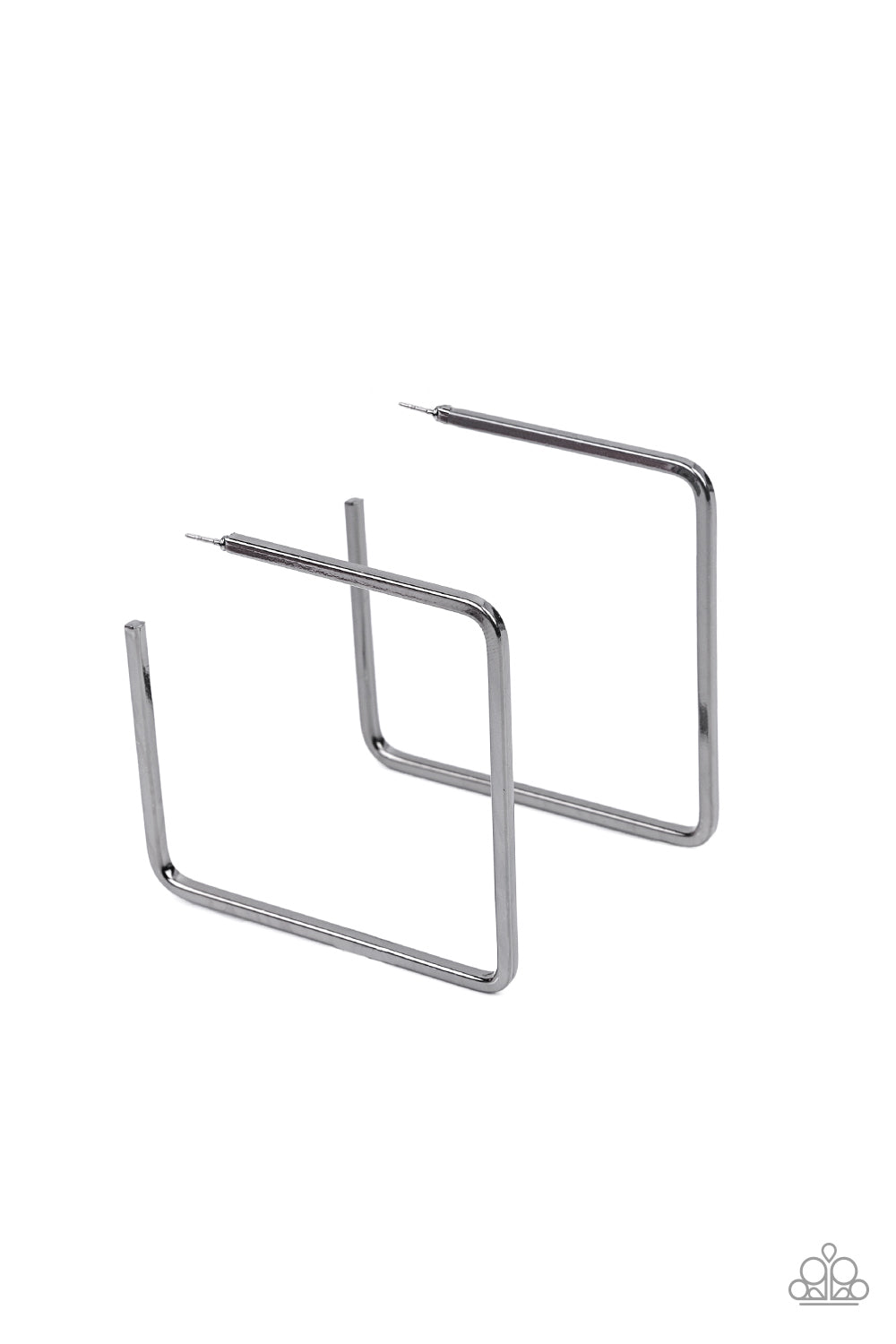 A deceptively simple square frame is tilted on point to create a geometric hoop. Its sharp angles are complemented by its rich gunmetal finish, making a lasting impression. Earring attaches to a standard post fitting. Hoop measures approximately 2